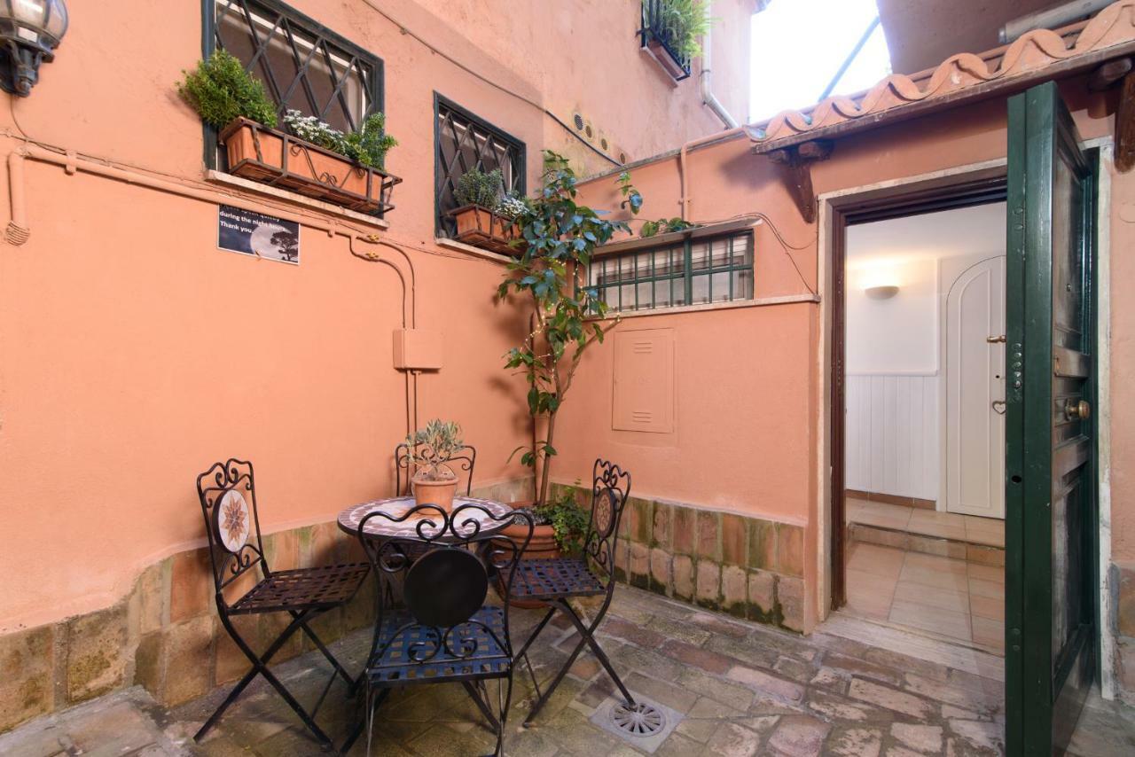 Lovely With Garden In Vatican Museums Trastevere Διαμέρισμα Ρώμη Εξωτερικό φωτογραφία